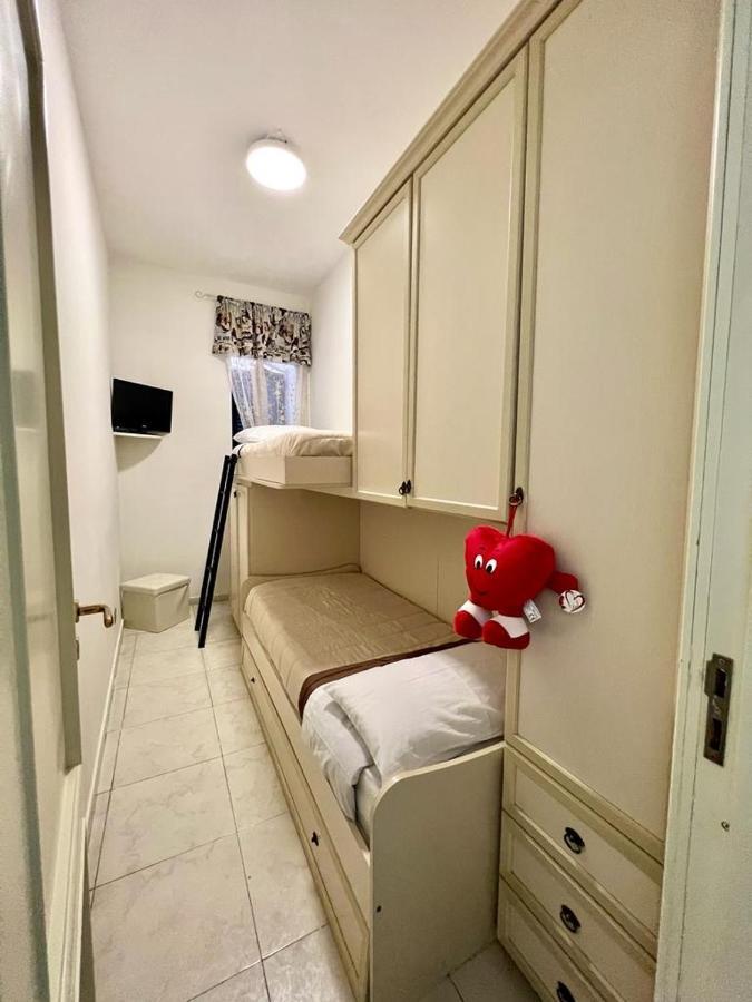 Antonietta House Apartment Naples Exterior photo